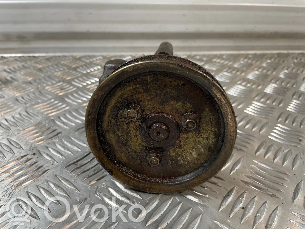 Land Rover Freelander Ohjaustehostimen pumppu 