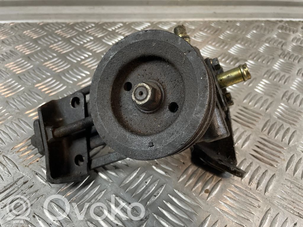 Opel Frontera A Ohjaustehostimen pumppu 