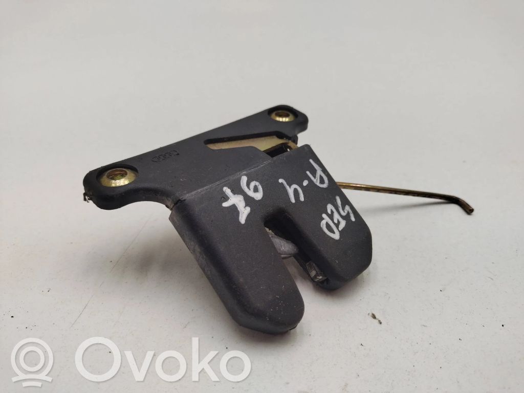 Loading door lock