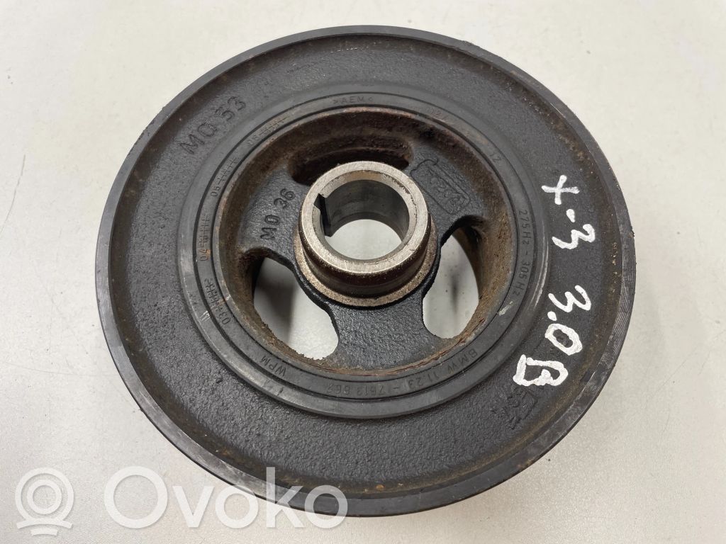 BMW X3 E83 Crankshaft pulley 