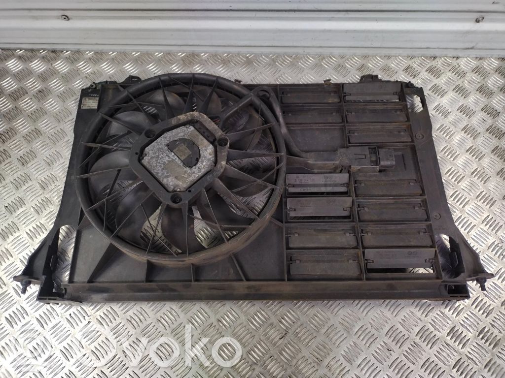 Audi A8 S8 D3 4E Elektrinis radiatorių ventiliatorius 