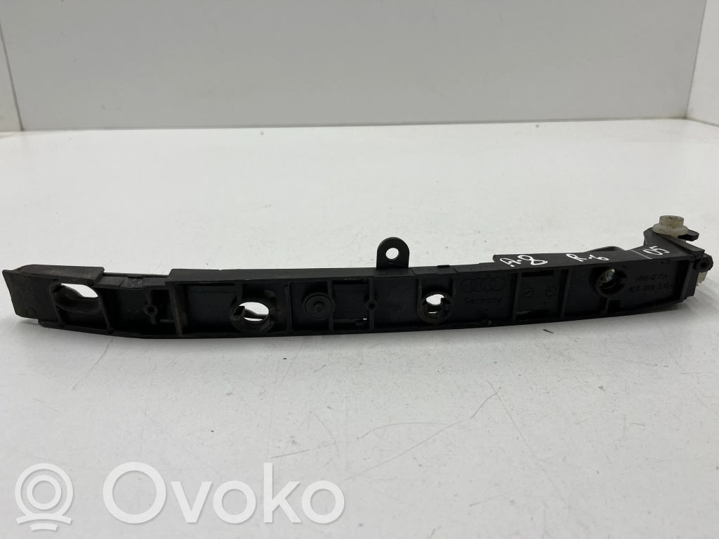 Audi A8 S8 D3 4E Galinis laikiklis bamperio 