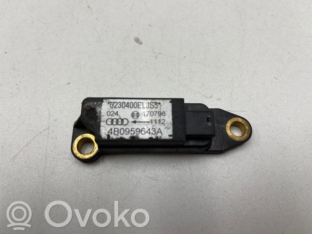 Audi A6 S6 C5 4B Airbagsensor Crashsensor Drucksensor 