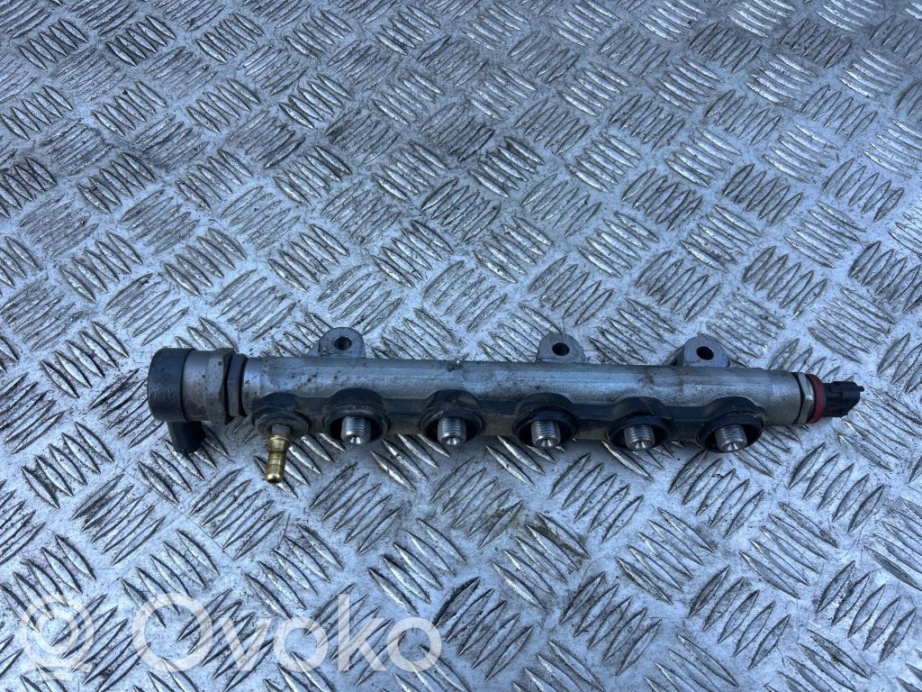 Nissan X-Trail T31 Fuel main line pipe 