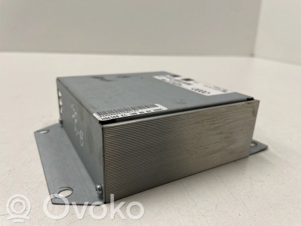 Audi A4 S4 B7 8E 8H Wzmacniacz audio 