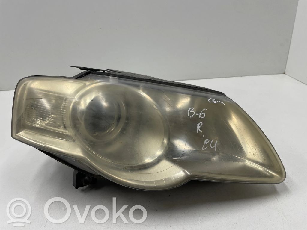 Volkswagen PASSAT B6 Lampa przednia 