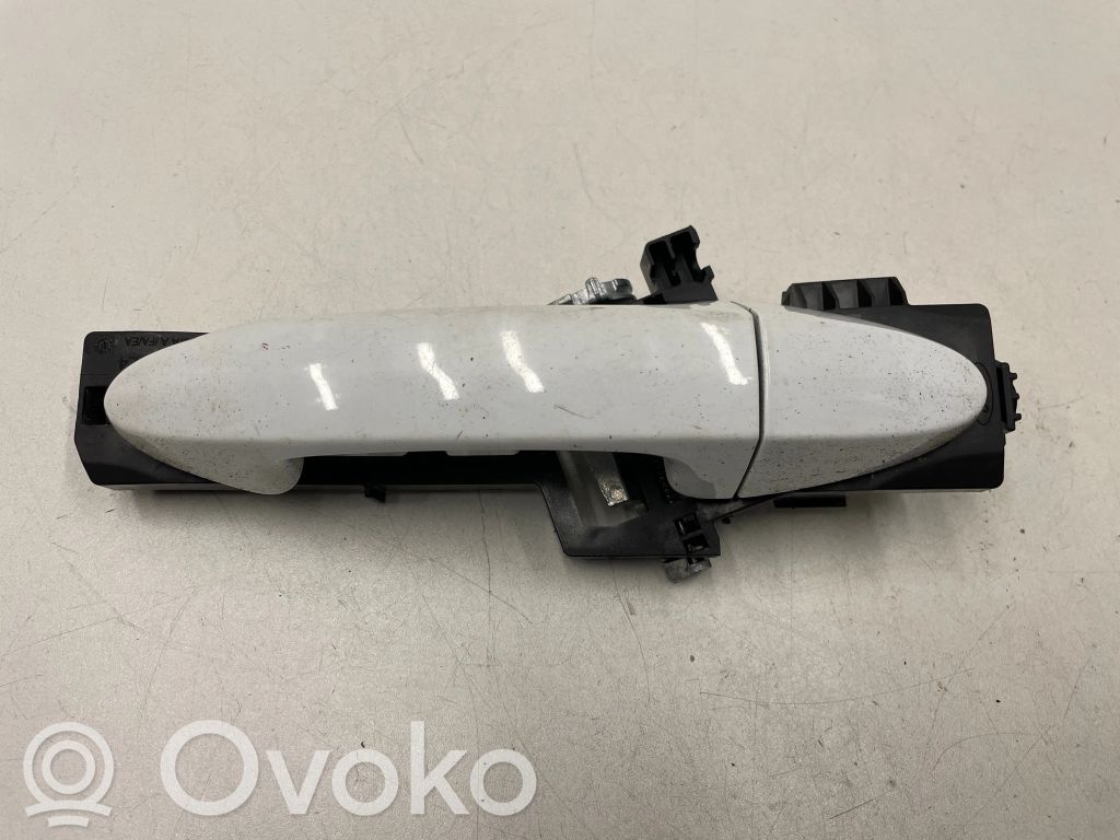 Ford Transit Courier Manecilla externa puerta delantera 
