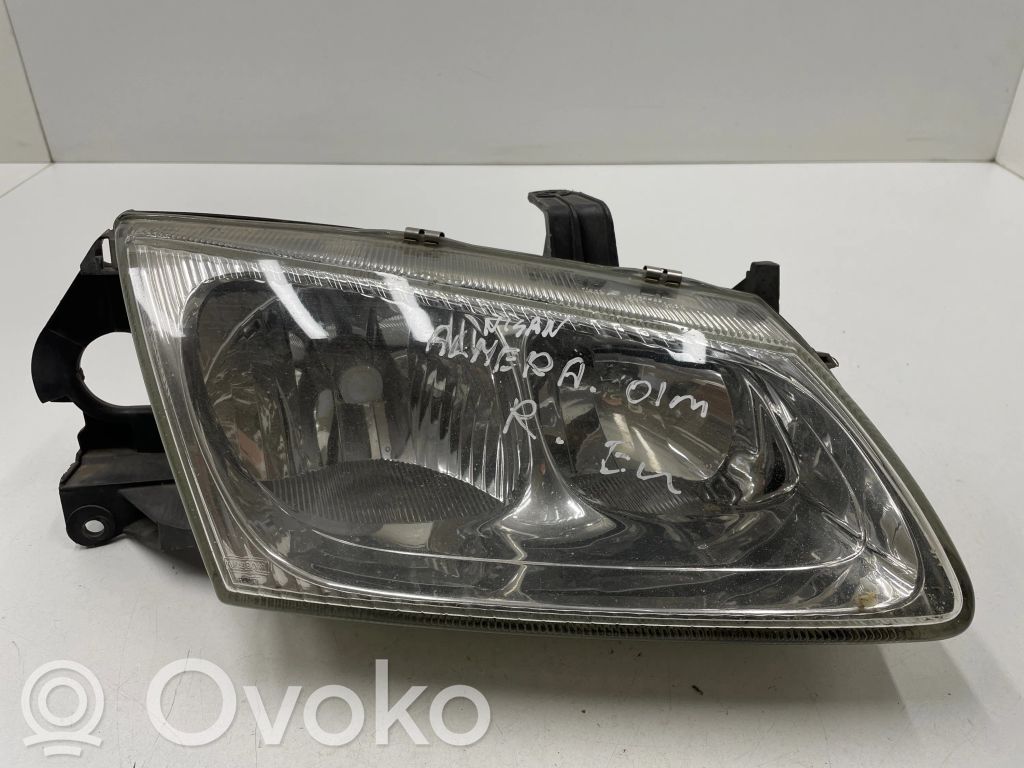 Nissan Almera Lampa przednia 