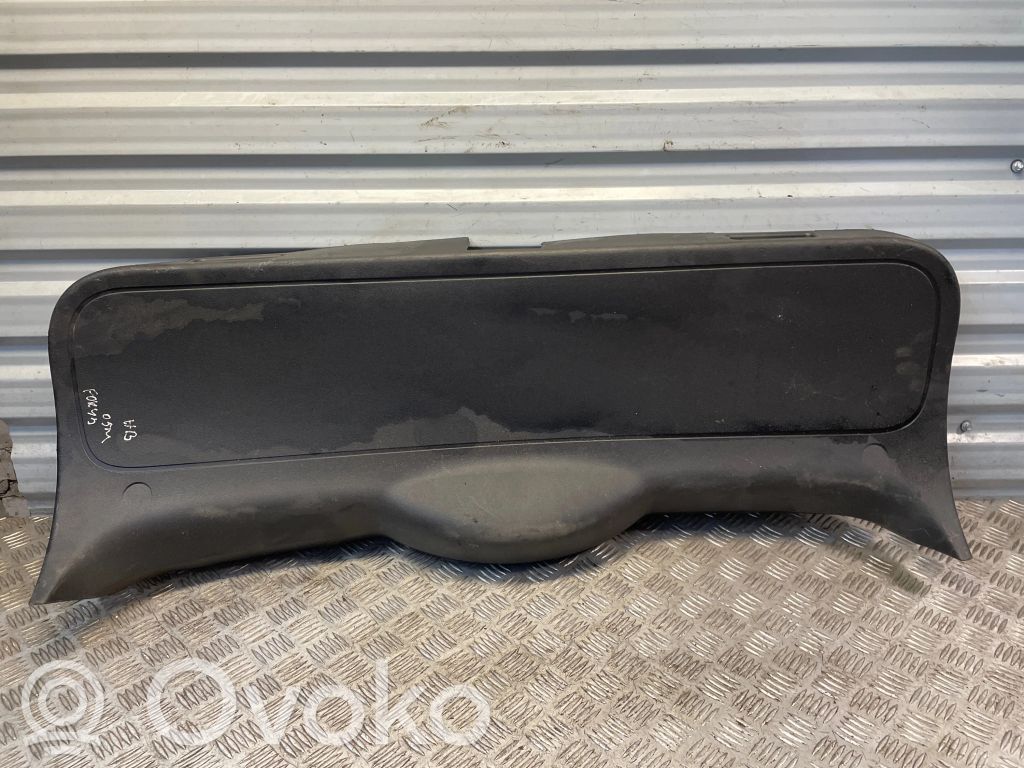 Ford Focus Poszycie / Tapicerka tylnej klapy bagażnika 