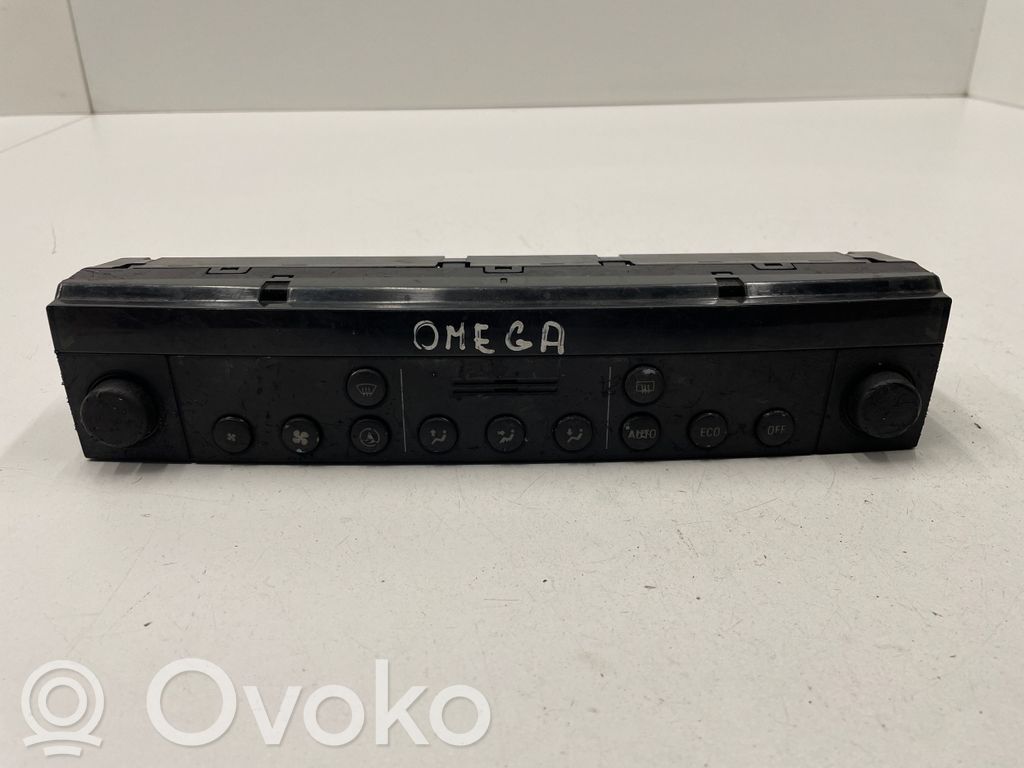 Opel Omega B2 Climate control unit 
