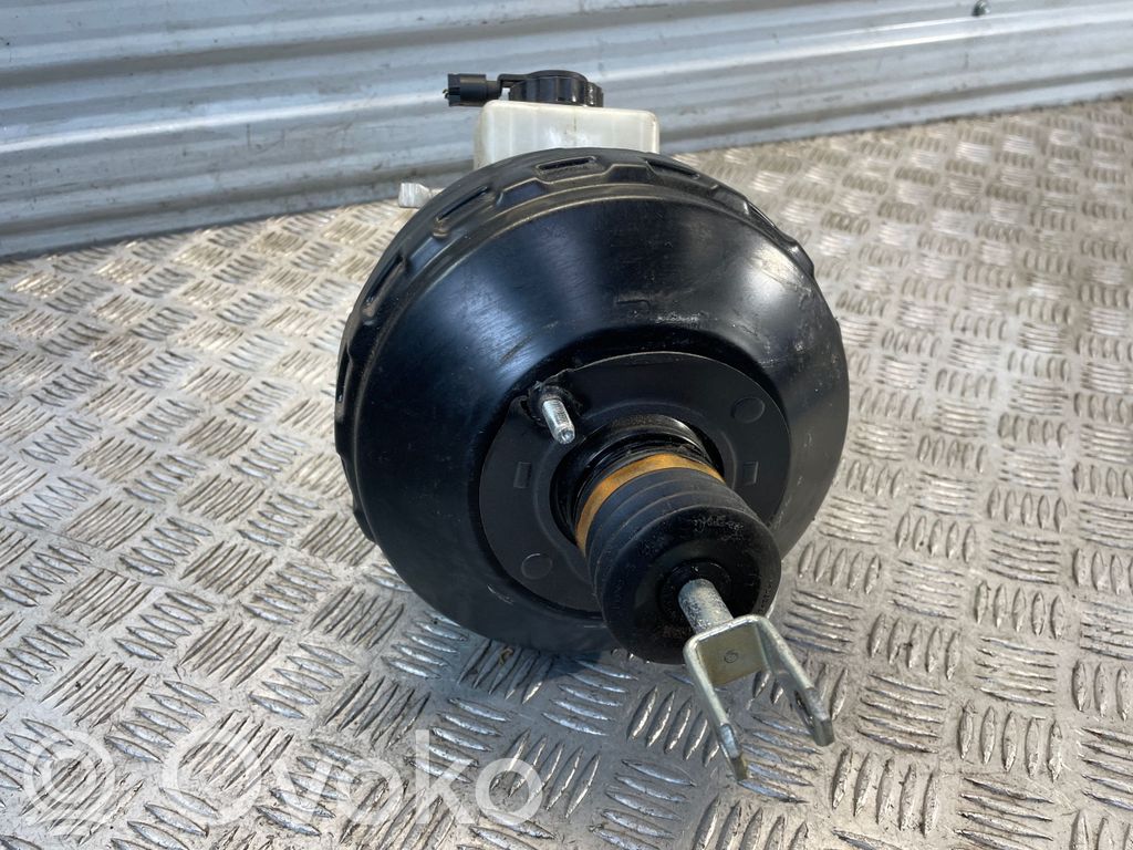 BMW 3 E90 E91 Brake booster 