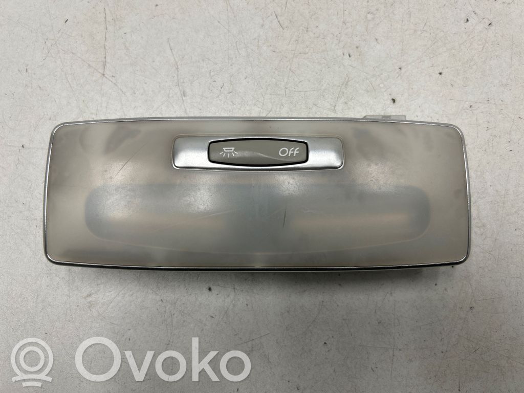 Renault Laguna III Galinių vietų apšvietimo žibintas 