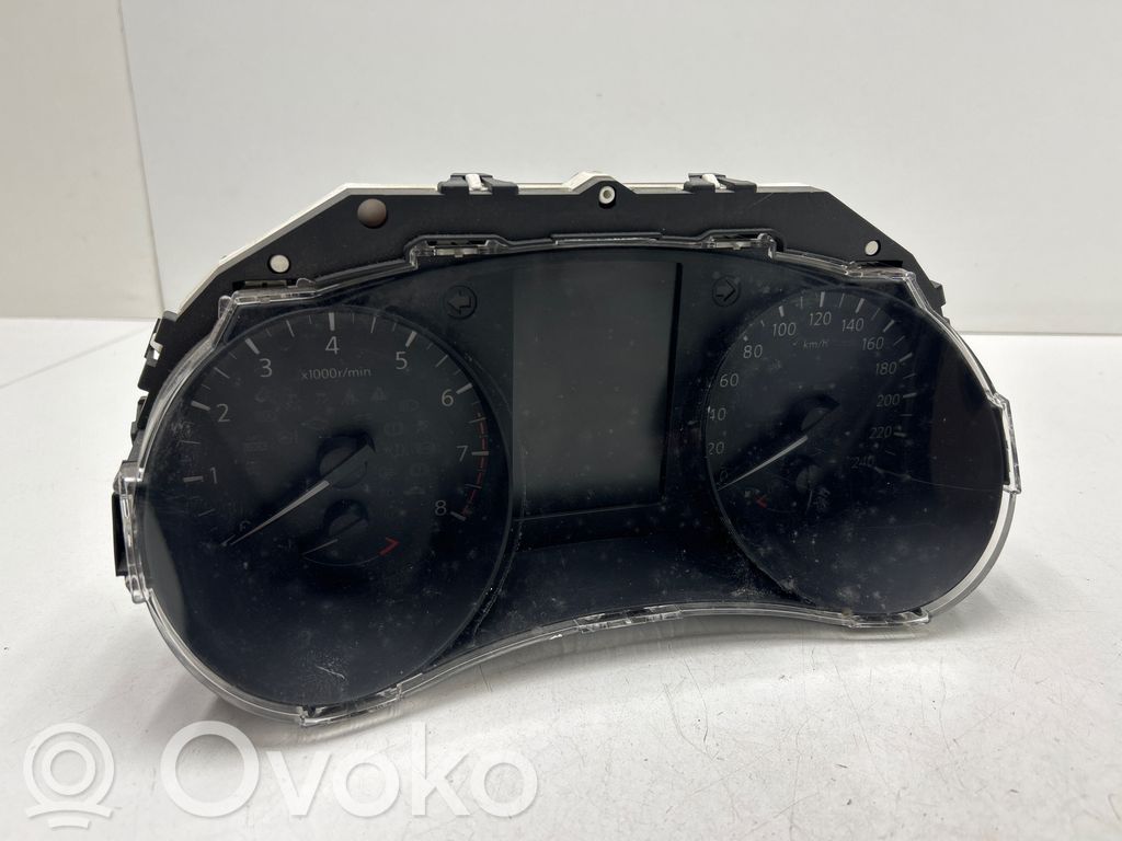 Nissan Qashqai Speedometer (instrument cluster) 