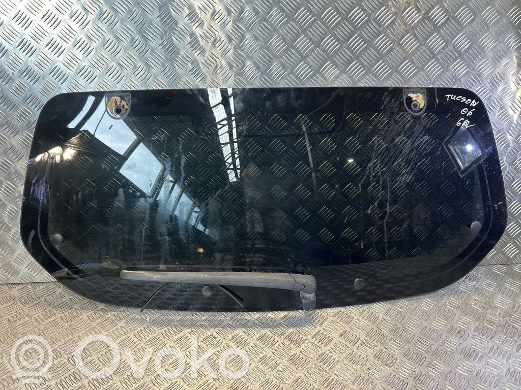 Hyundai Tucson JM Szyba tylna 