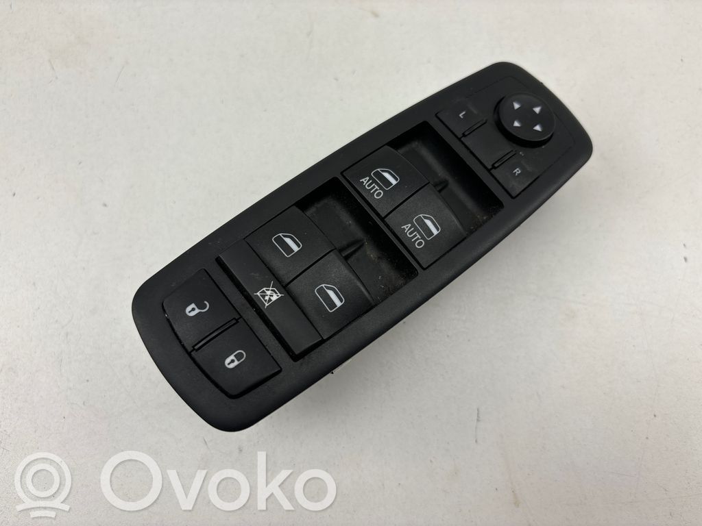 Electric window control switch   68234092AC,10115697