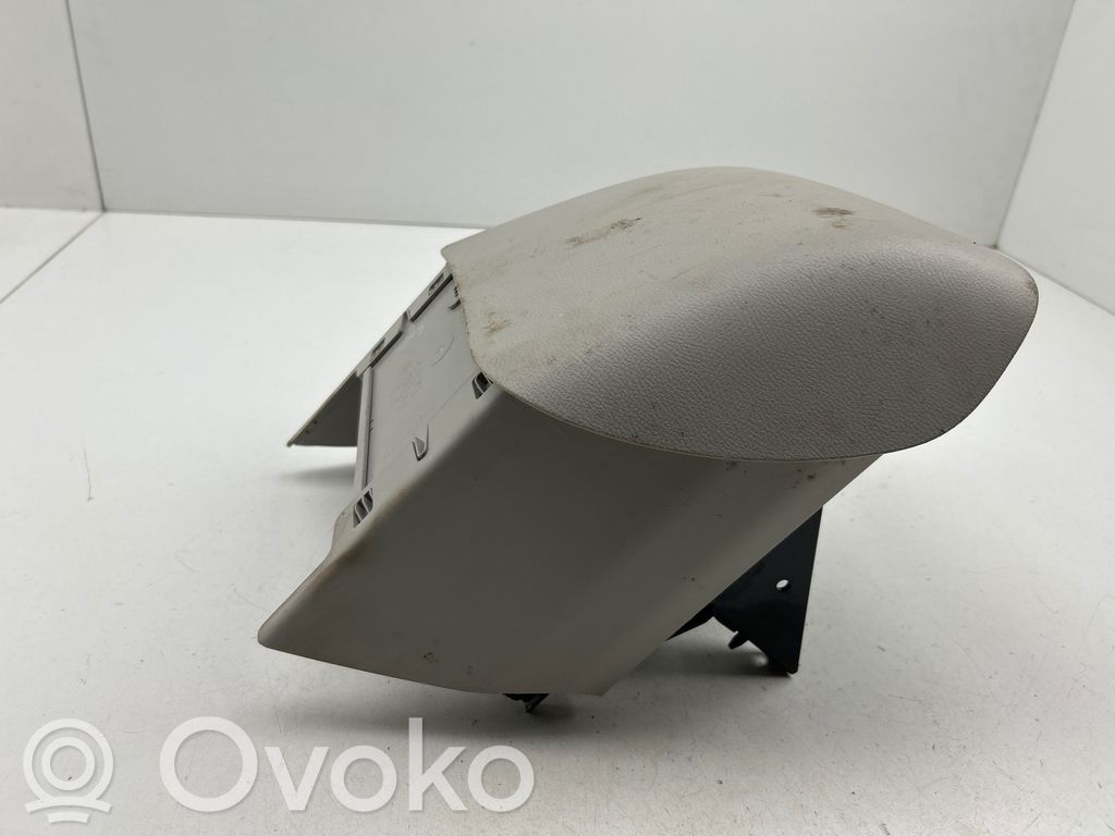 Glove box   5RL36TRMAA,5091163,3050781