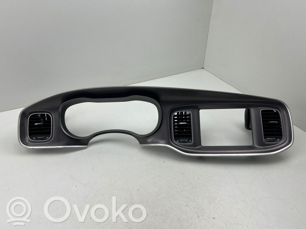 Dodge Charger Panelės apdailos skydas (centrinis) 