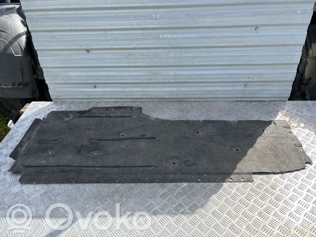 BMW 3 E90 E91 Osłona boczna podwozia 