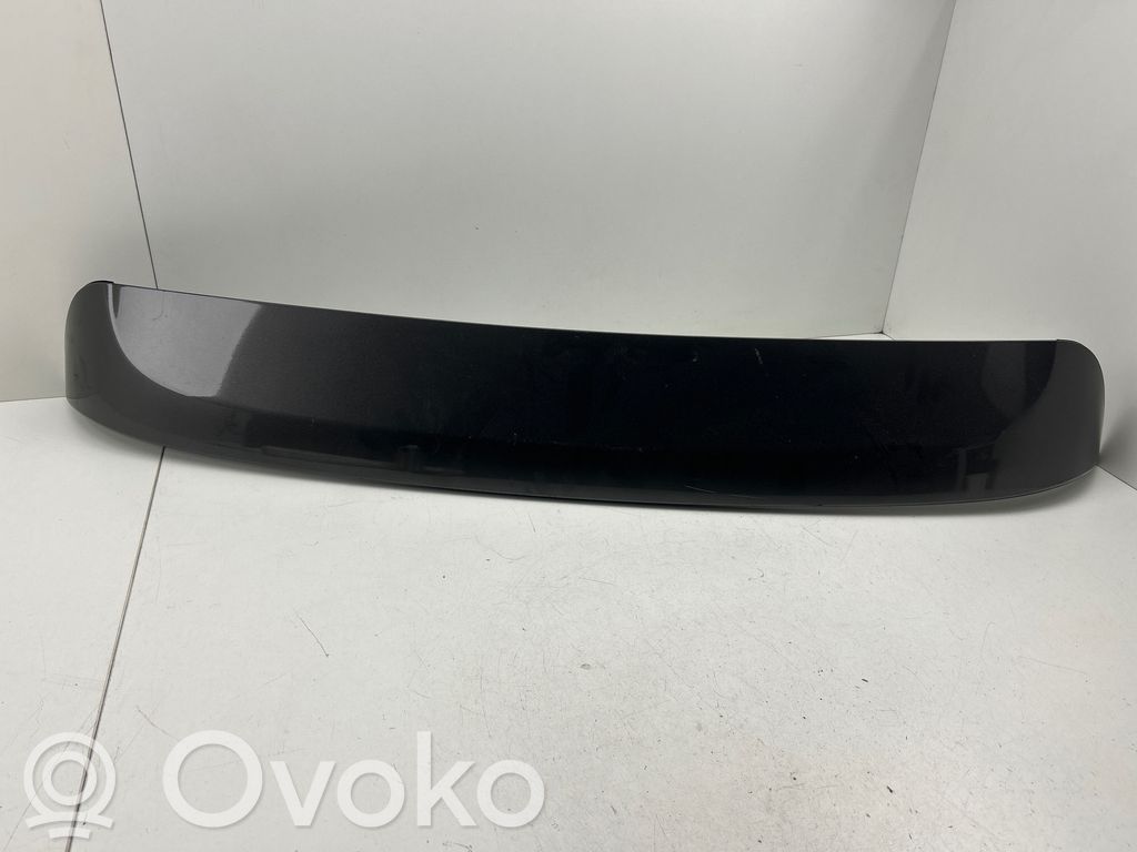 Chrysler Pacifica Tailgate/trunk spoiler 