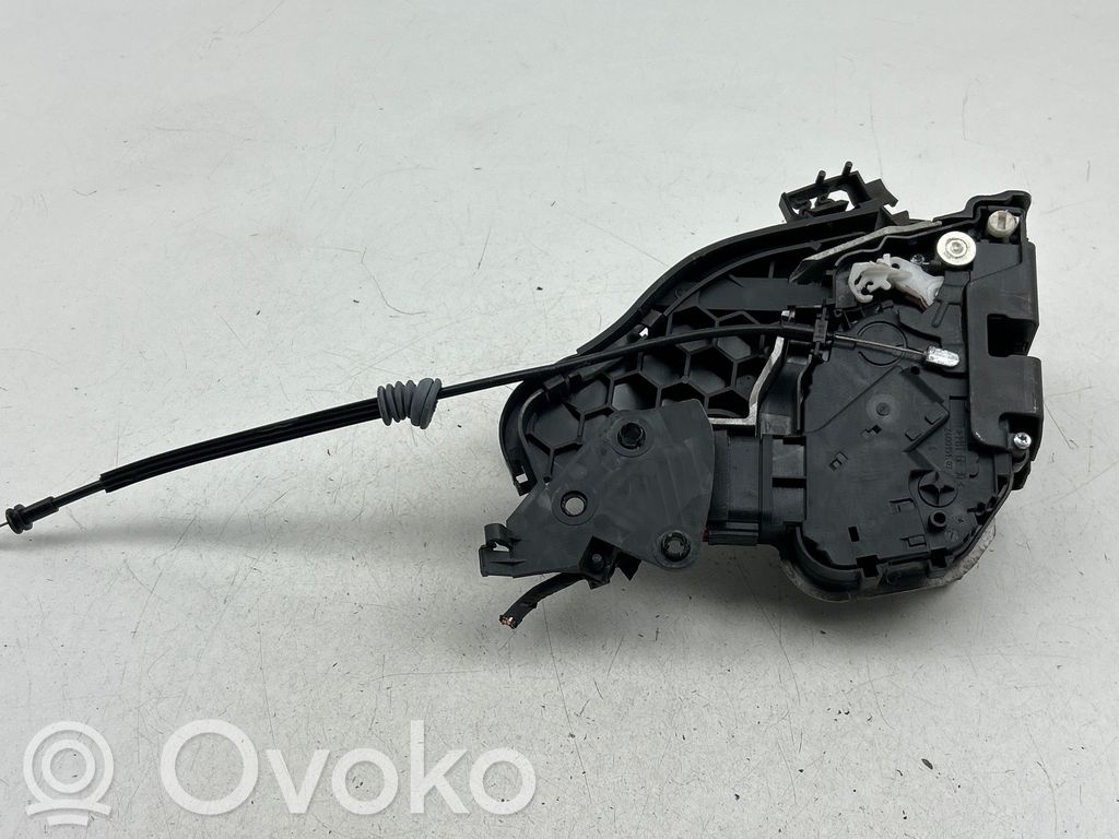 Volvo V50 Rear door lock 