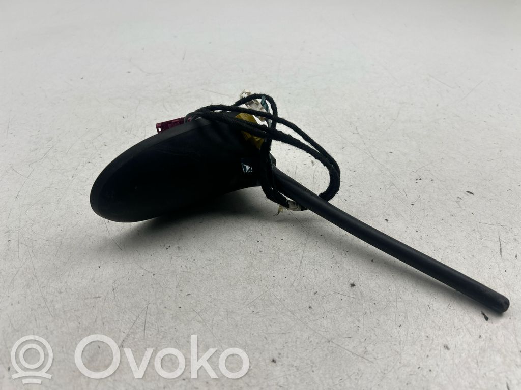 Jeep Renegade Radio antenna 