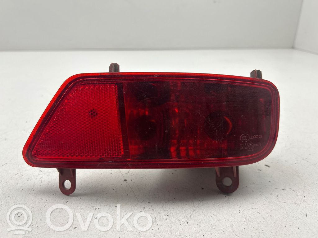 Miglas lukturis aizmugurē   9685463580