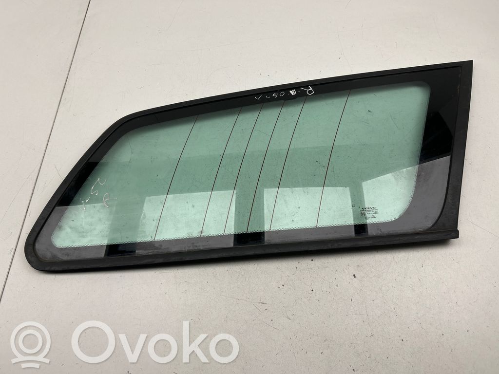 Volvo V50 Rear side window 