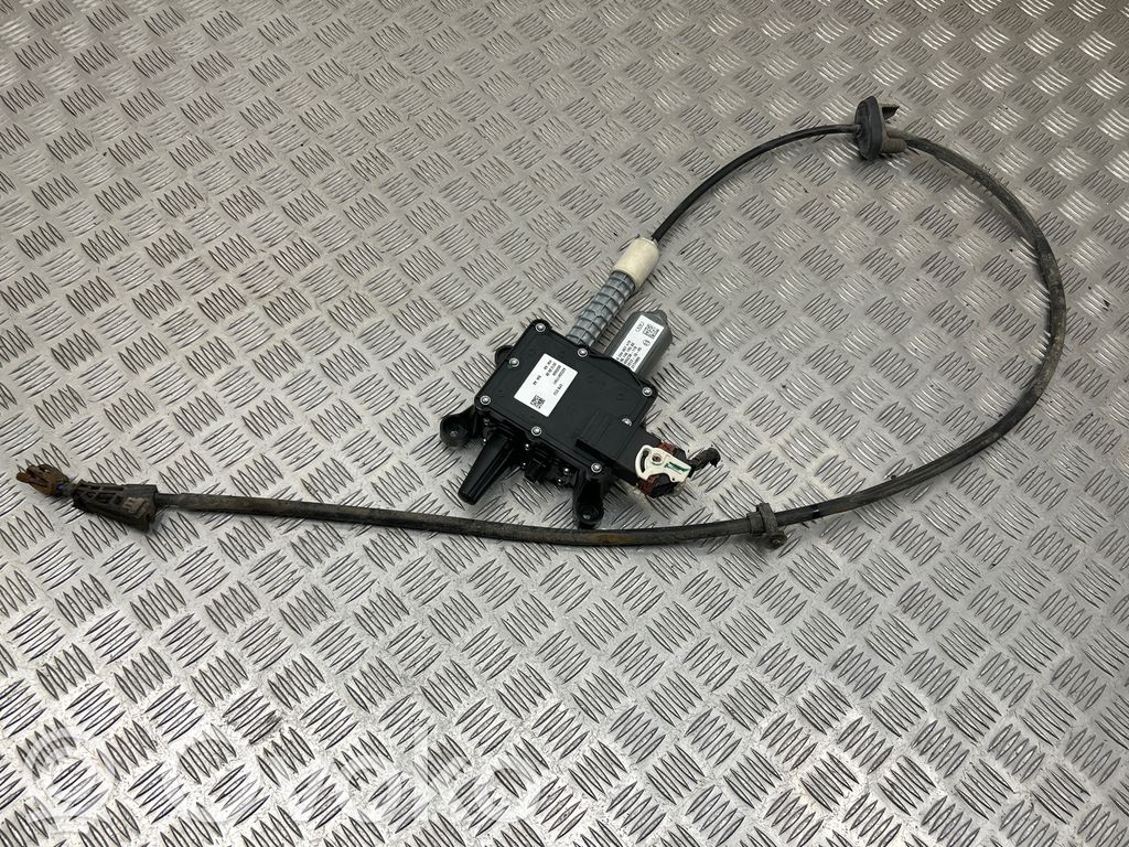 Module de commande de frein à main   9674619580