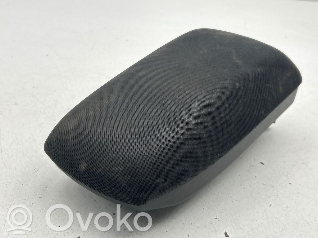 Toyota Auris E180 Reposabrazos 