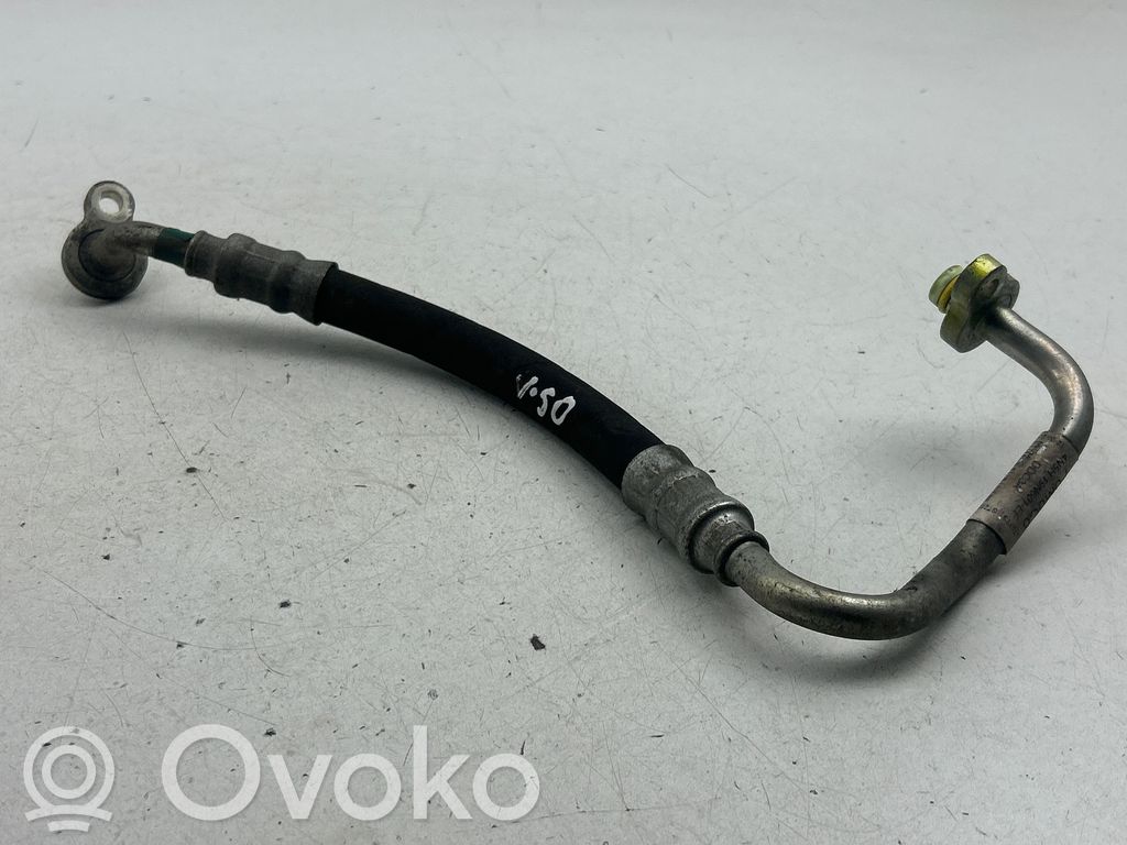 Volvo V50 Ilmastointilaitteen putki (A/C) 