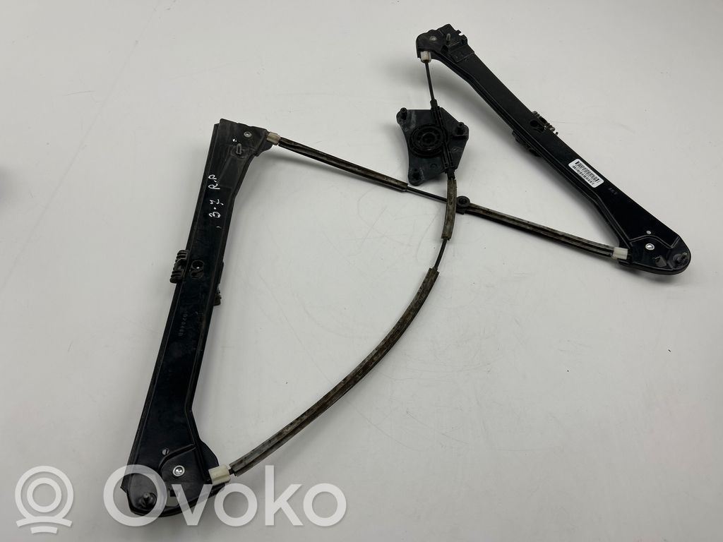 Mechanizm podnoszenia szyby przedniej bez silnika   812633758,3028482G,14011302,561837462A
