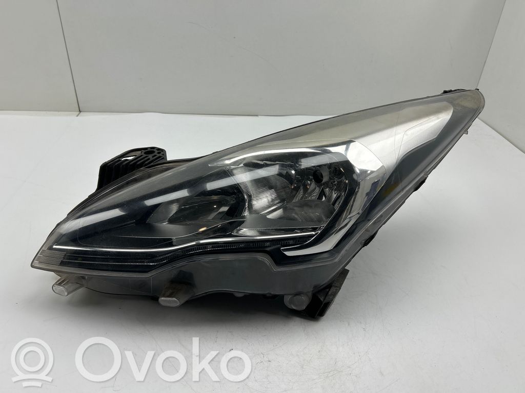 Peugeot 3008 I Lampa przednia 
