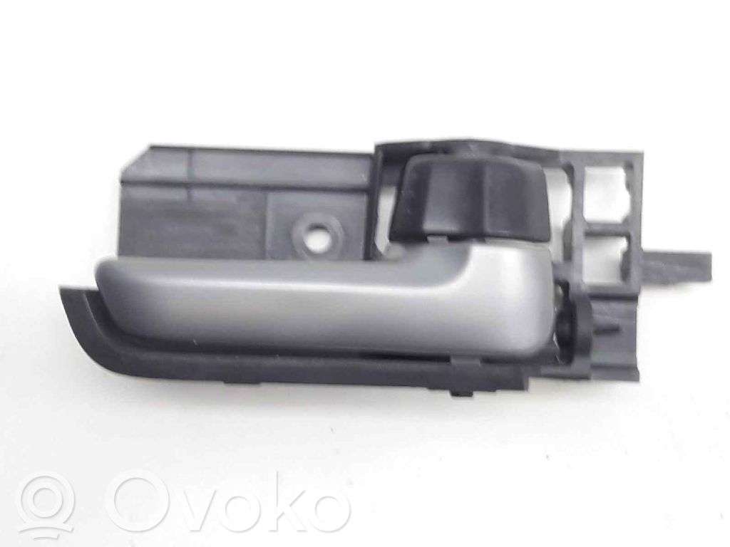 Nissan Pixo Manecilla interna puerta trasera 