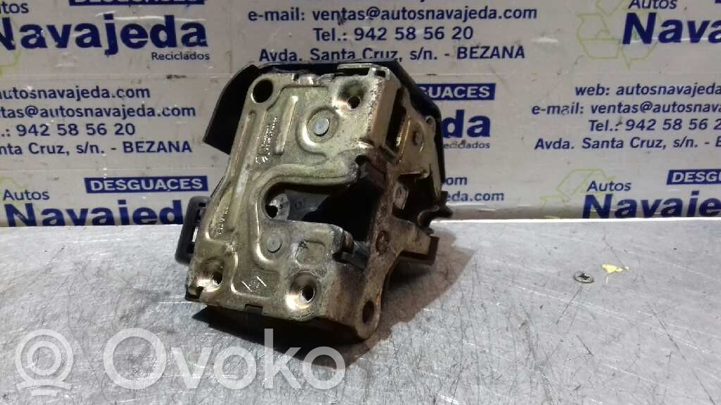 Renault Megane I Front door lock 