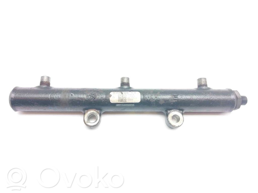 Monowtrysk   4R8Q9D280AC,A2C20001330,1369552