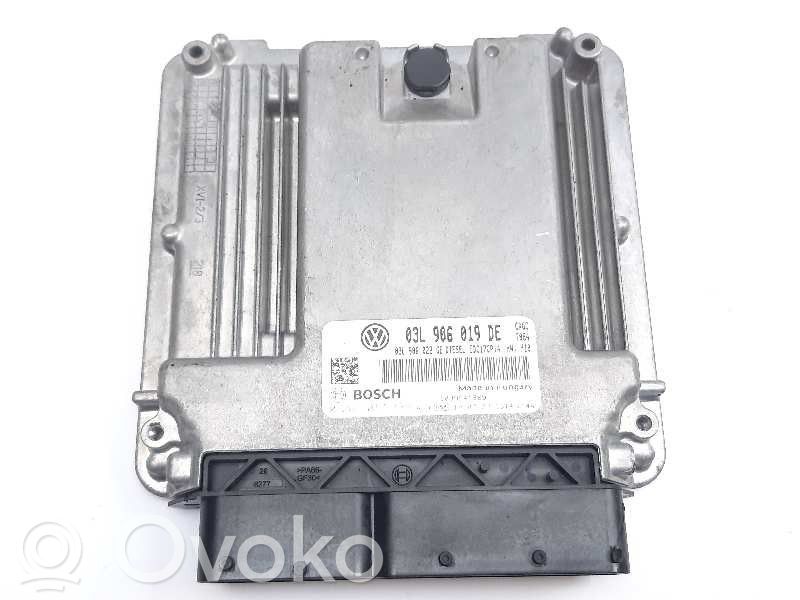 Seat Exeo (3R) Engine control unit/module 
