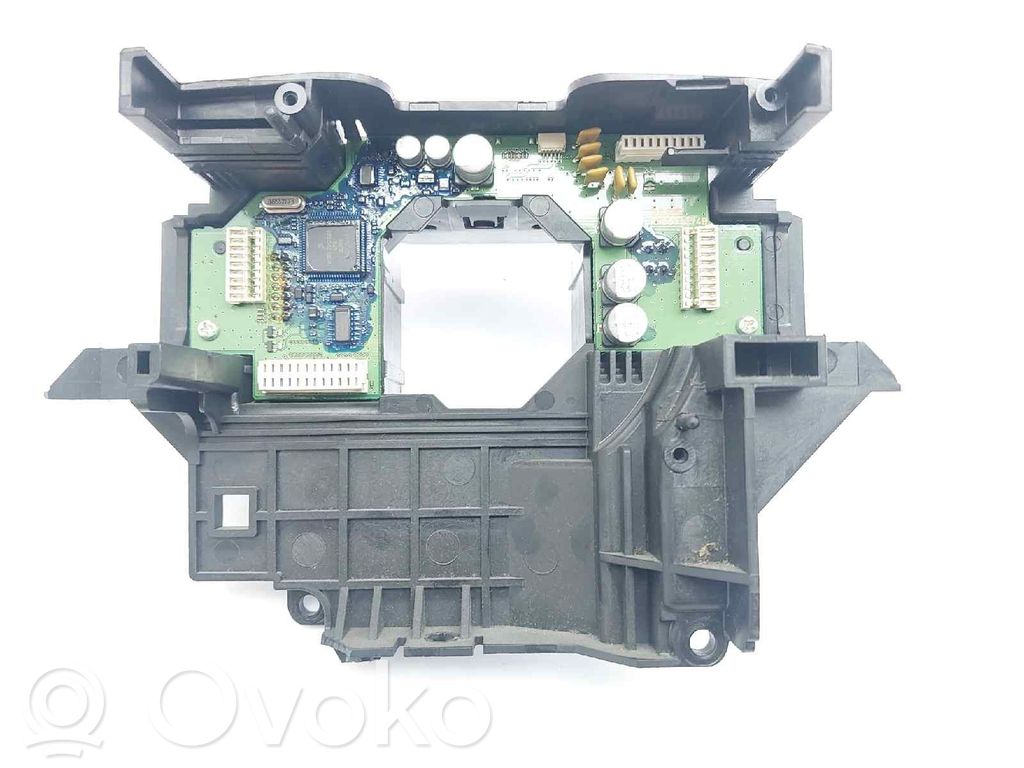 Ford Mondeo Mk III Antenne intérieure accès confort 
