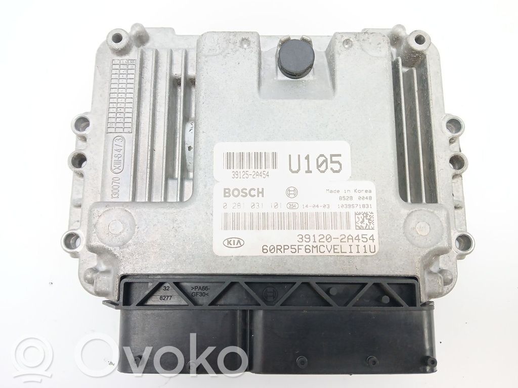 KIA Carens III Engine control unit/module 
