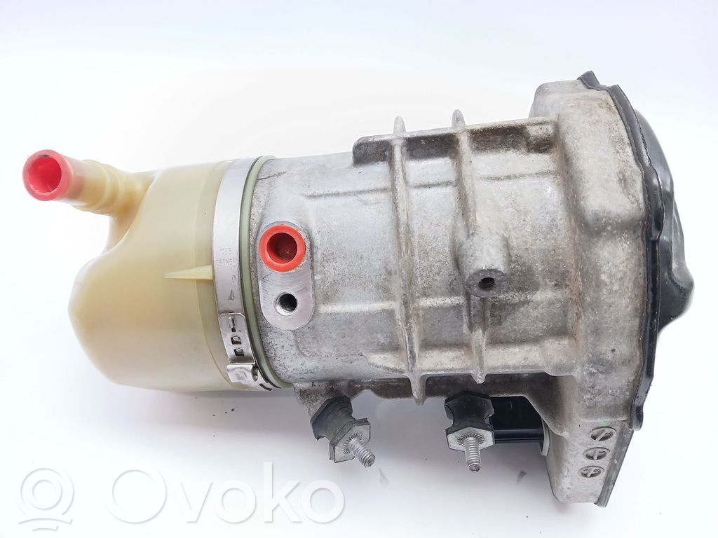 Pompa servosterzo   31406709