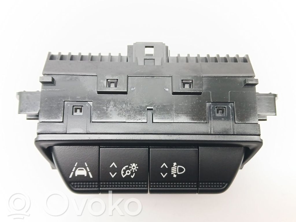 Renault Arkana Przyciski multifunkcyjne 