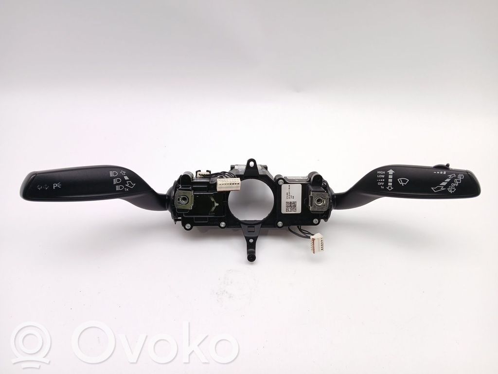 Audi A1 Multifunctional control switch/knob 