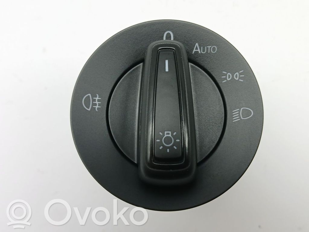 Volkswagen Taigo Panel lighting control switch 