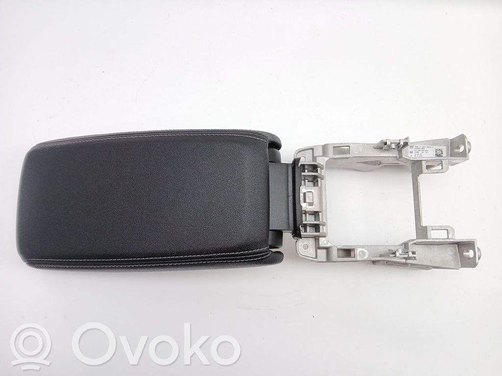 Armlehne   8Y0864283A4PK
