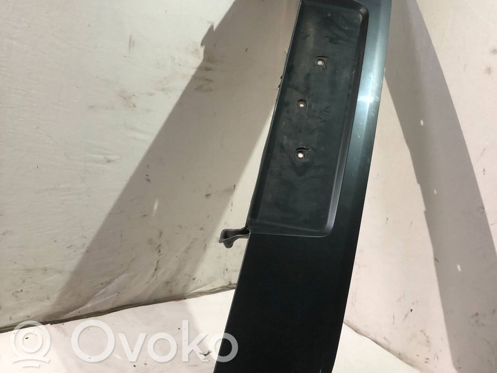 BMW 7 E65 E66 Tailgate trim 