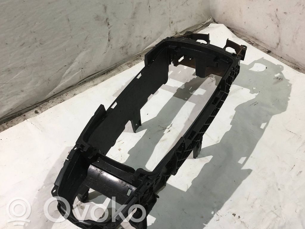 BMW 7 E65 E66 Armrest 
