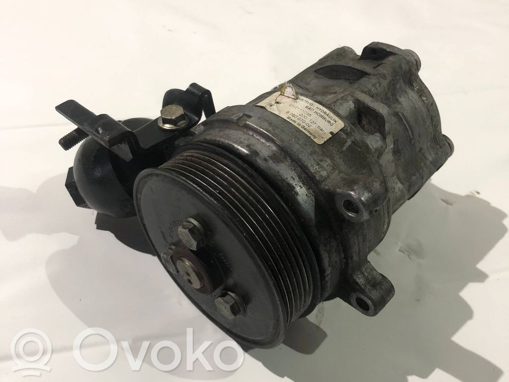 BMW 7 E65 E66 Vairo stiprintuvo siurblys 
