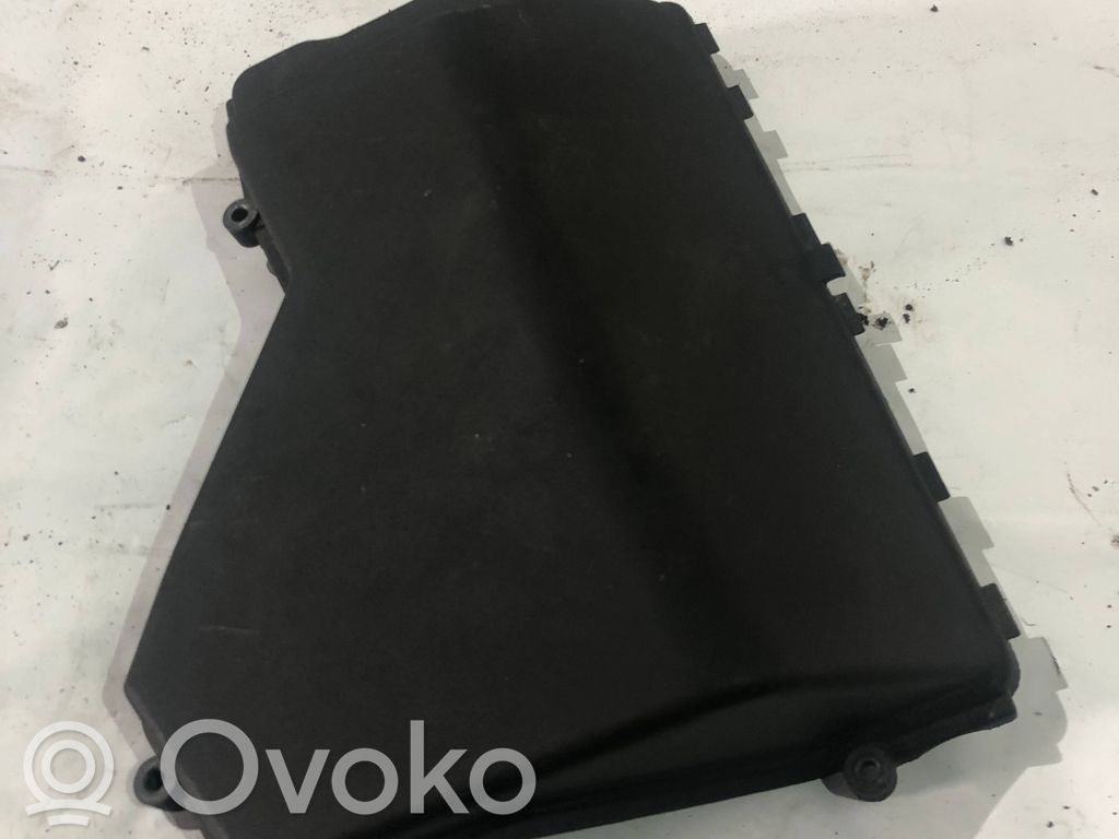 BMW 3 E46 Fuse box cover 