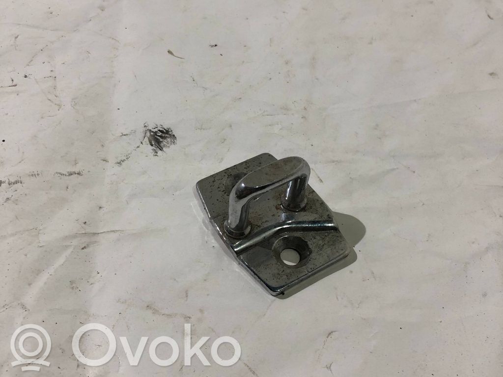 BMW 5 E60 E61 Rear door lock loop/hook striker 