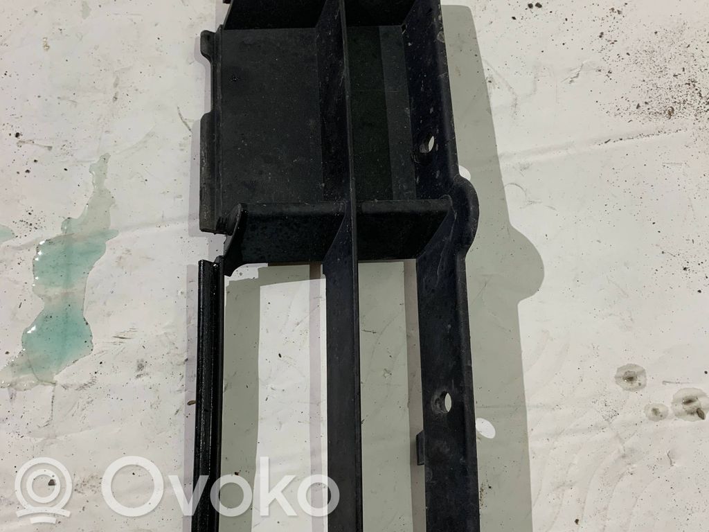 BMW 5 E39 Front bumper lower grill 