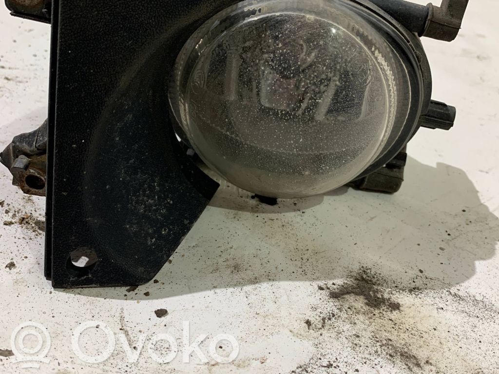BMW 5 E39 Miglas lukturis priekšā 